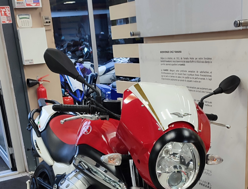 MOTO GUZZI 1200 SPORT