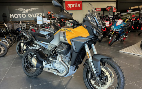 MOTO GUZZI STELVIO