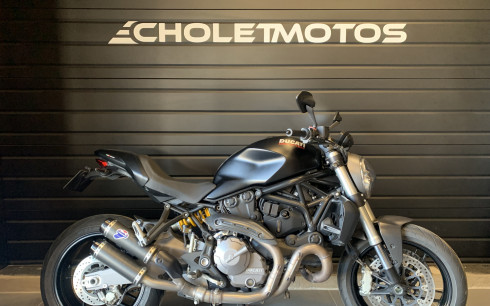 DUCATI MONSTER 821
