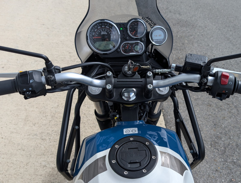 ROYAL ENFIELD himalayan 410 comme neuve