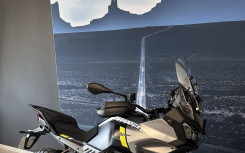 MOTO GUZZI STELVIO E5+ ARAS
