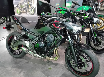KAWASAKI Z 650 (47.5CV)