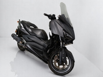 YAMAHA X-MAX 125