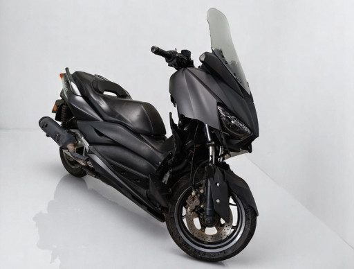 YAMAHA X-MAX 125