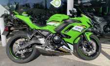 KAWASAKI NINJA 650