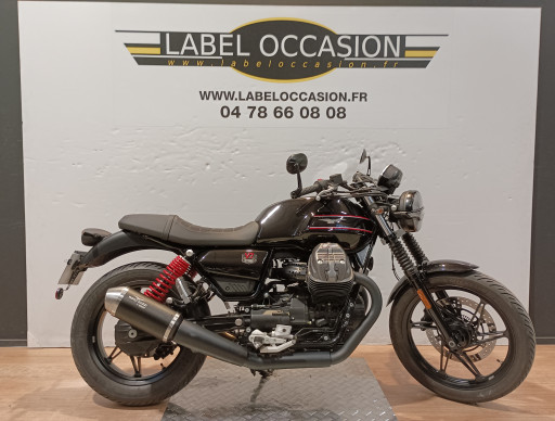 MOTO GUZZI V7 STONE SPECIAL