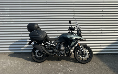 SUZUKI V-STROM 800SE 1ERE MAIN A 118.33€/37 MOIS