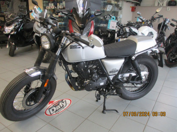 BRIXTON MOTORCYCLES BX 125 CAFE RACER