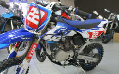 YAMAHA YZ65