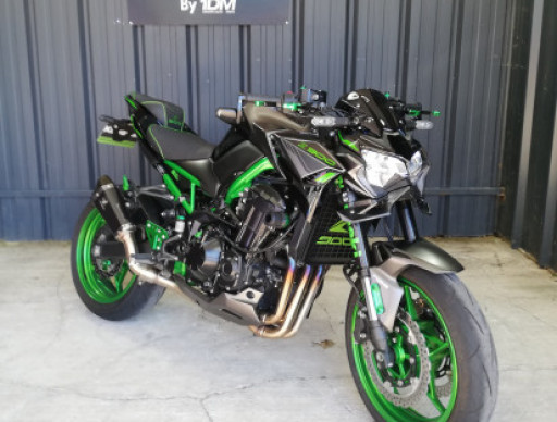 Z900