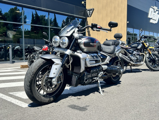 TRIUMPH ROCKET 3 GT