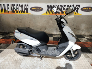 PEUGEOT KISBEE 50 2022 ACCIDENTE RSV PRO EXPORT  (60779)