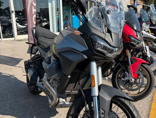 MOTO GUZZI STELVIO