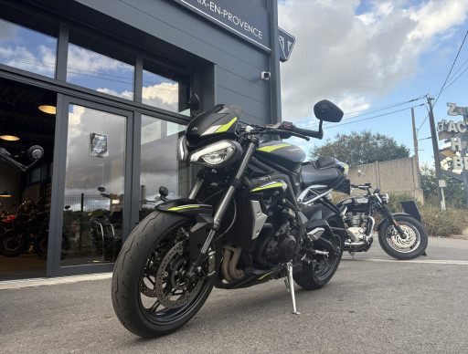 TRIUMPH STREET TRIPLE 765 RS