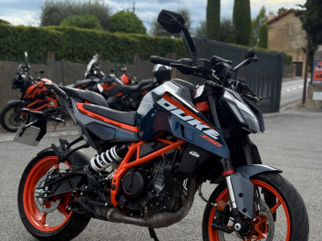 KTM 390 DUKE