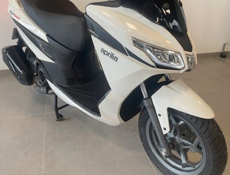 APRILIA SXR 50 - GARANTIE 1 AN - 1ERE MAIN