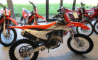 KTM 450 SX-F 2024 1h à partir de 165e/mois*