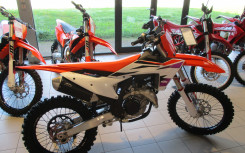 KTM 450 SX-F 2024 1h à partir de 165e/mois*