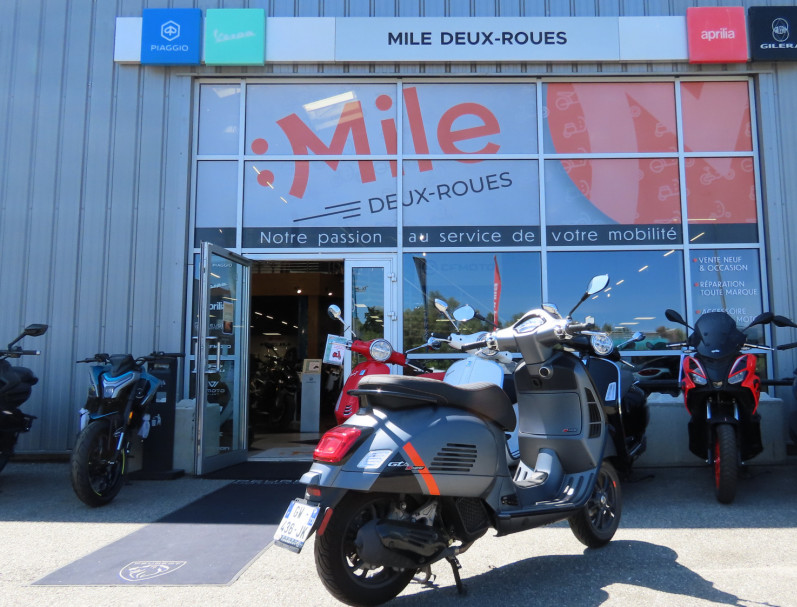 VESPA GTS 125 SUPERSPORT - Garantie 04/2026