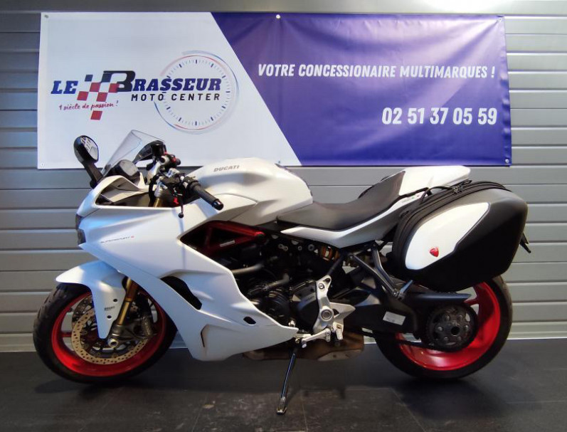 DUCATI SUPERSPORT 939S (garantie 12 mois)