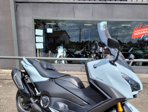 YAMAHA XP T-MAX 560 TECH MAX 2025