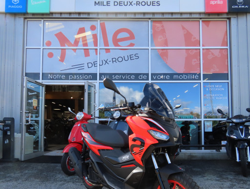 APRILIA SR GT 125 SPORT