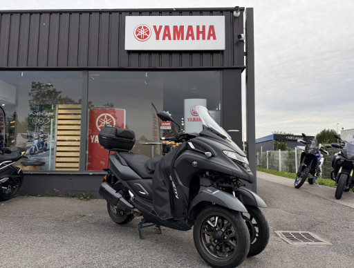 YAMAHA TRICITY 300