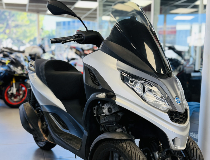 PIAGGIO MP3 300 HPE ABS ASR EURO5