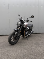 TRIUMPH SPEED TWIN 900