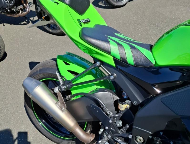 KAWASAKI ZX-10R