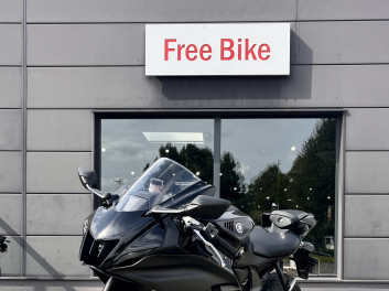 YAMAHA YZF-R7