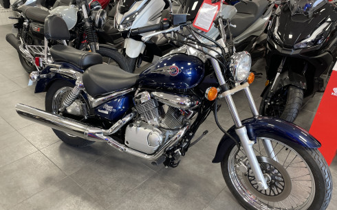 SUZUKI INTRUDER 125