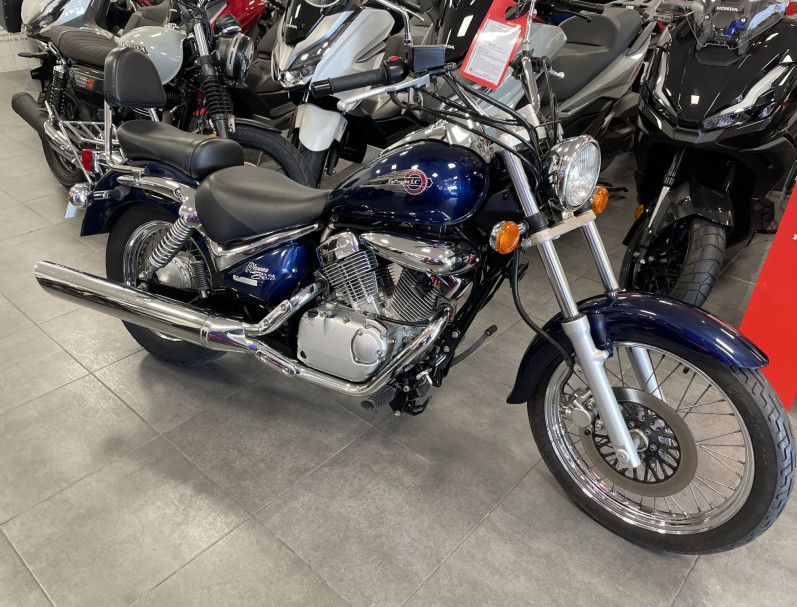 SUZUKI INTRUDER 125