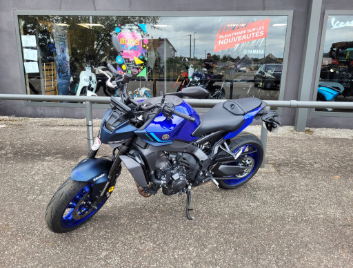 YAMAHA MT-09  Y-AMT