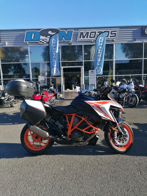 KTM 1290 SUPER DUKE GT pour 222.44€/mois chez DSN MOTOS 33