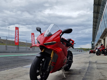 DUCATI PANIGALE 1103 V4s