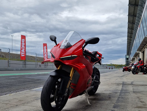 DUCATI PANIGALE 1103 V4s