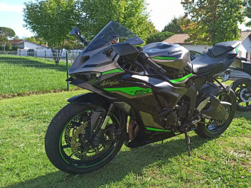 KAWASAKI ZX-6R 636