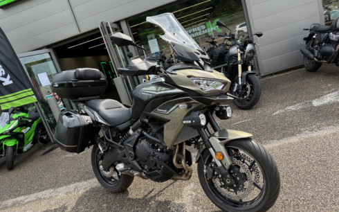 VERSYS 650 GT GOLD