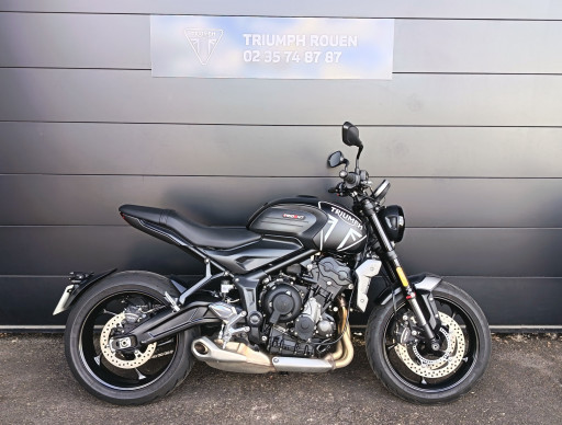 TRIUMPH TRIDENT 660