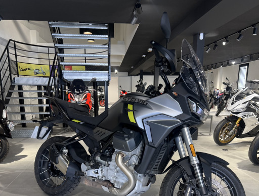 MOTO GUZZI STELVIO