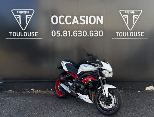 TRIUMPH STREET TRIPLE 675 R