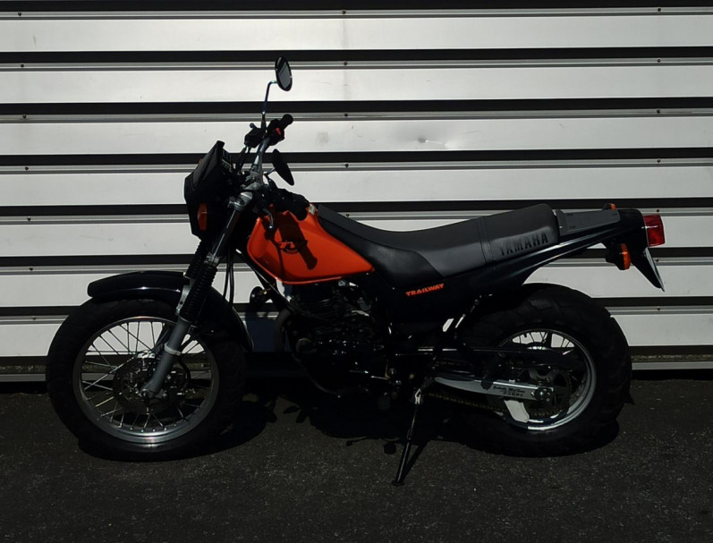 YAMAHA TW 125