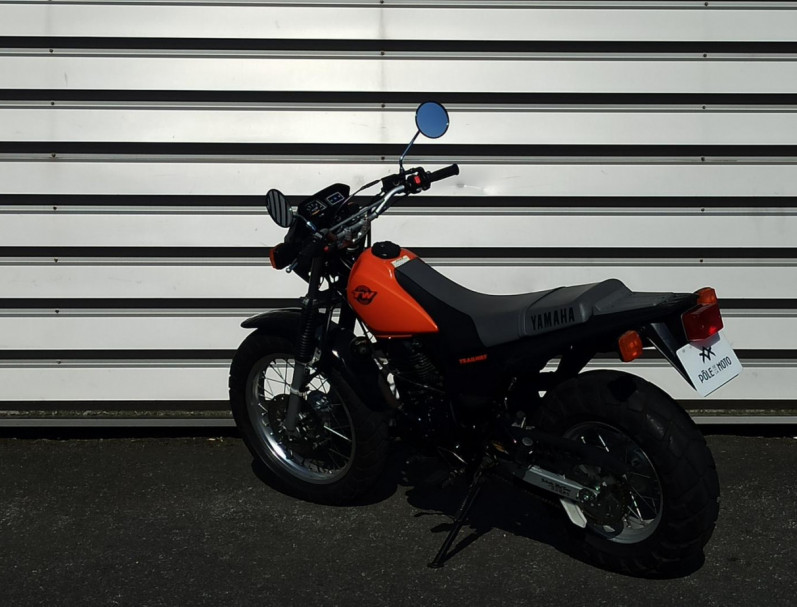 YAMAHA TW 125