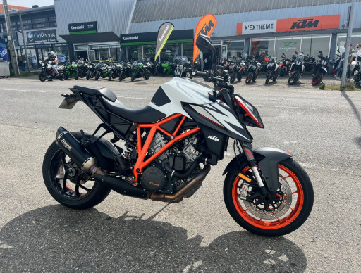 KTM 1290 SUPER DUKE R