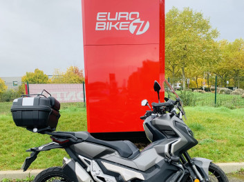 HONDA X-ADV 750