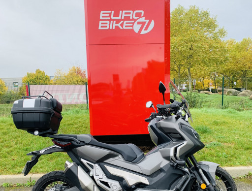 HONDA X-ADV 750