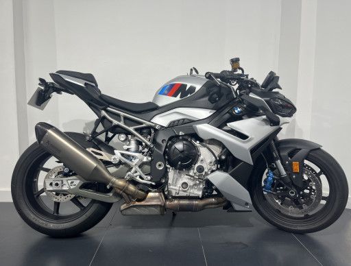 BMW M 1000R