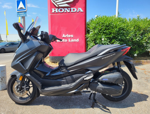 HONDA NSS FORZA 125 NOIR MAT new