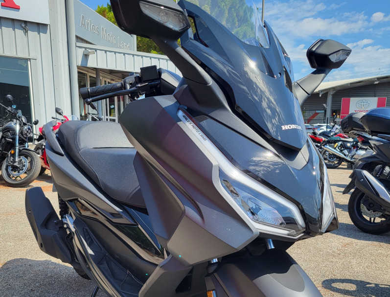 HONDA NSS FORZA 125 NOIR MAT new